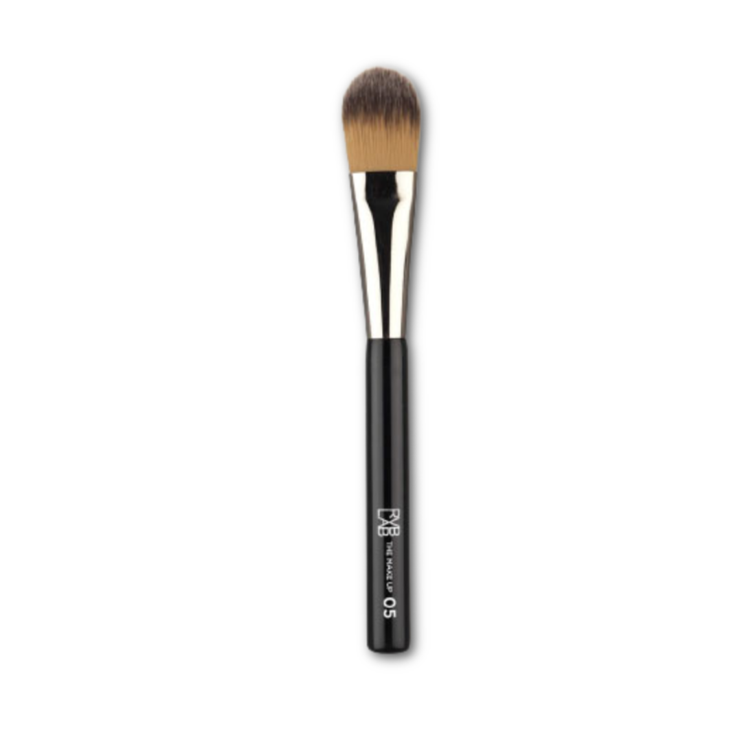 RVB Lab The Make Up Brush 05