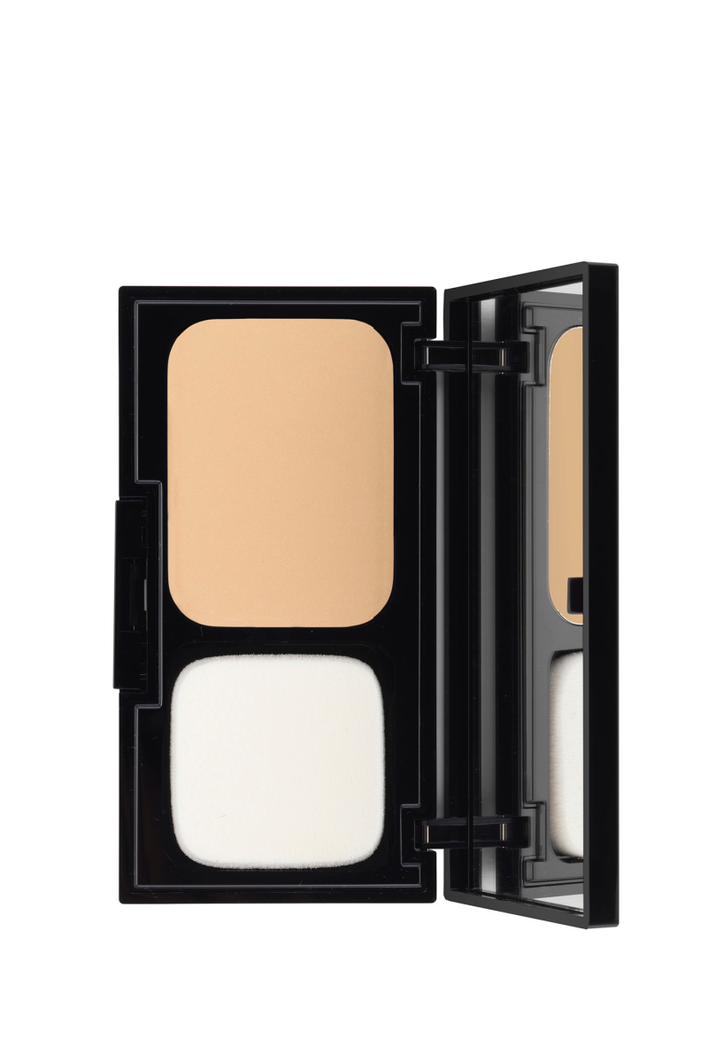 RVB Lab The Makeup Creme Compact Foundation، خیابان صورتی، تورنتو، کانادا