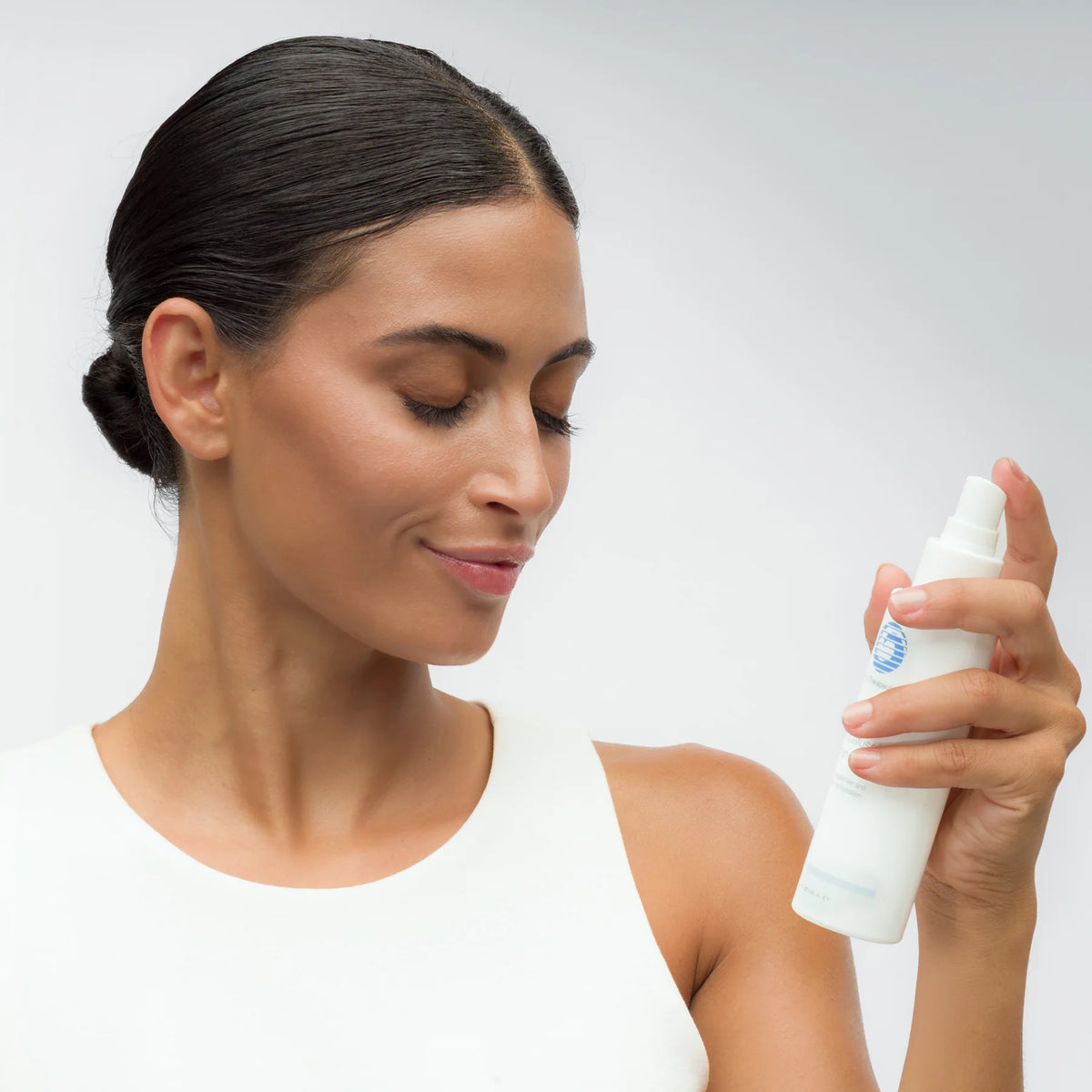 Bio-Therapeutic AquaFuse Hyaluronic Repair 100ml mist — free with bt-sculpt GEN2